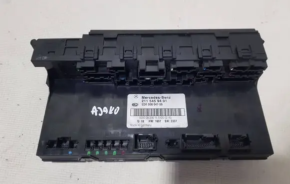 Mercedes-Benz E W211 Comfort/convenience module 2115459401FFR A2115459401