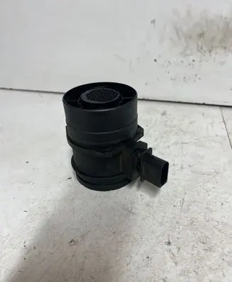 BMW 1 E81 E87 Mass air flow meter 7788743 8918774