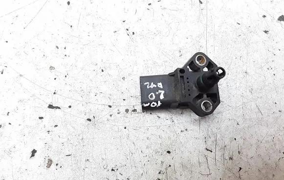 Mitsubishi Outlander Exhaust gas pressure sensor