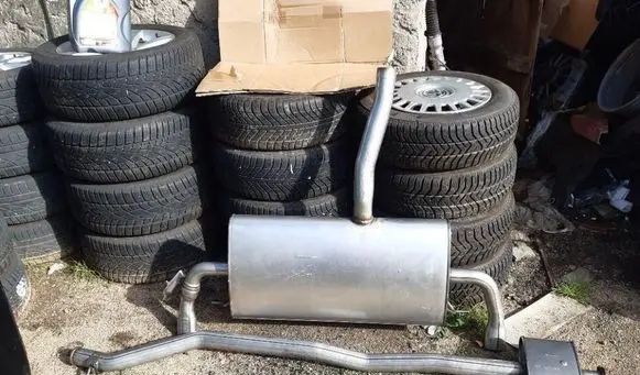Volvo XC60 Middle muffler/silencer 32142744 82391457