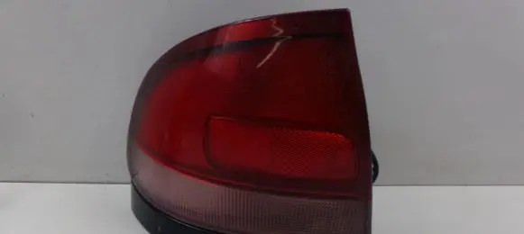 Mazda 626 Rear/tail lights 043-1392L