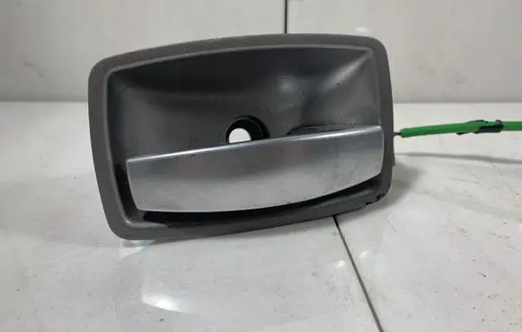 BMW 7 E65 E66 Front door interior handle 7149972