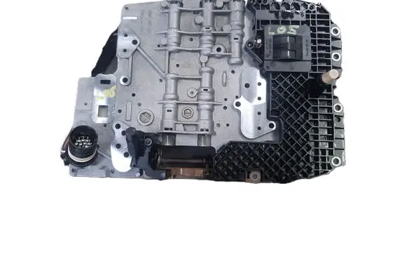 Volkswagen PASSAT B8 Transfer box differential control unit 1068427182