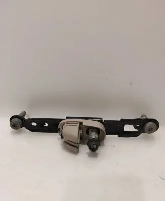 Chrysler Pacifica Seat belt adjustment rail 5LA64PD2AB 3099229 34203578a