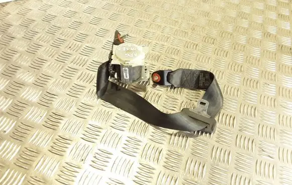 KIA Ceed Rear seatbelt