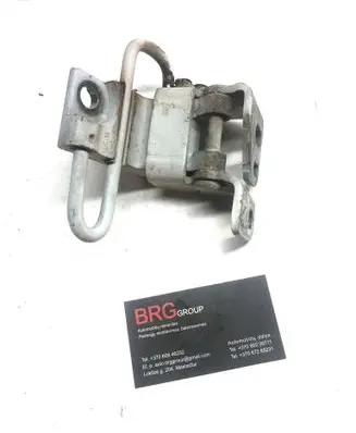 Volkswagen Golf VI Front door lower hinge 1K0831412 33093839