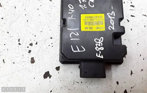 Hyundai i40 Other control units/modules 953003Z100 12000405013