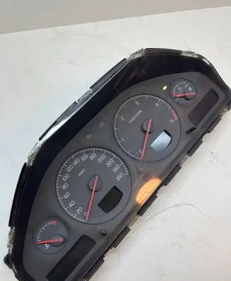 Volvo S80 Speedometer (instrument cluster) YZK69294160