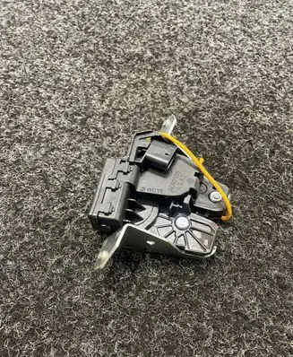 Mercedes-Benz AMG GT R190 C190 Tailgate/trunk/boot lock/catch/latch A1907402300