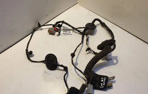 Ford Focus Front door wiring loom 8M5T14A584 8M5T14A584DBA