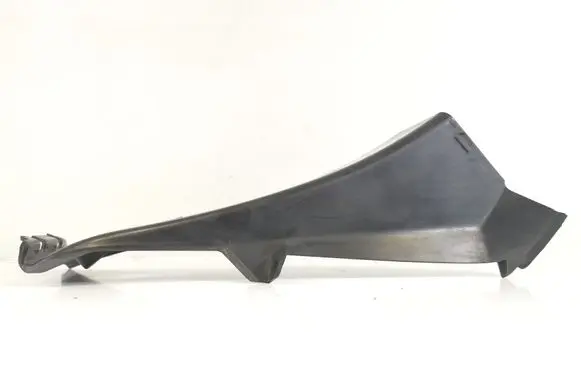 Tesla Model S Tailgate trim 1006674-00-G