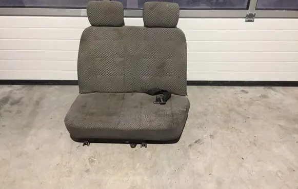 Volkswagen Transporter - Caravelle T4 Second row seats 