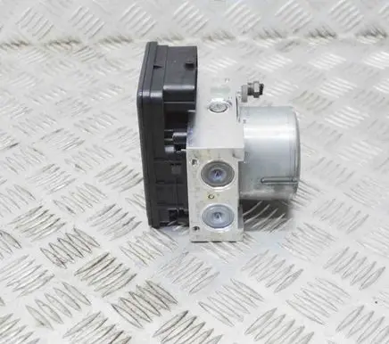 Land Rover Range Rover Evoque L538 ABS Pump 28515297143 EJ322C405AH