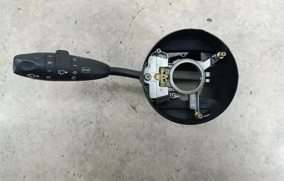Mercedes-Benz A W169 Wiper turn signal indicator stalk/switch A1695450010