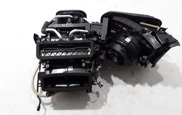Volvo XC60 Interior heater climate box assembly 32422011