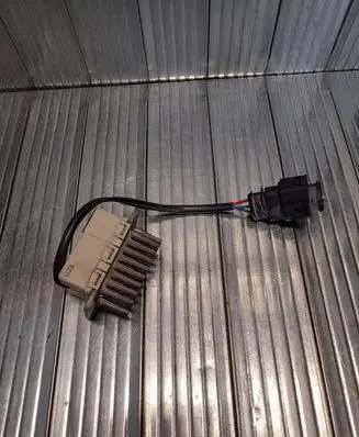 Volkswagen Phaeton Heater blower motor/fan resistor 3D0907521 5DS00645506