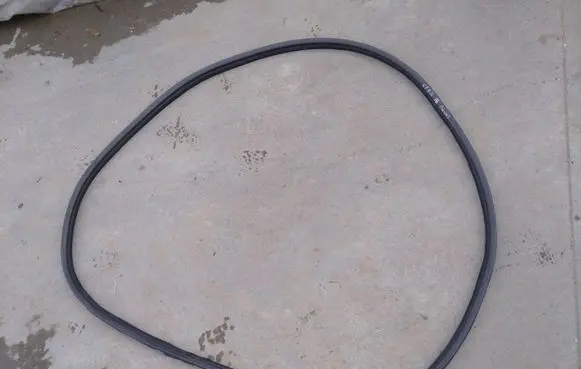 KIA Pro Cee'd II Trunk rubber seal (body) 