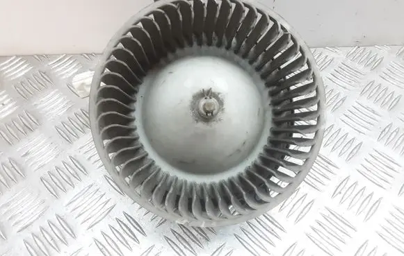 Mazda 626 Heater fan/blower 8940000060