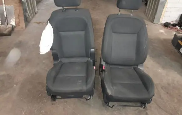 Renault Koleos I Seat set 