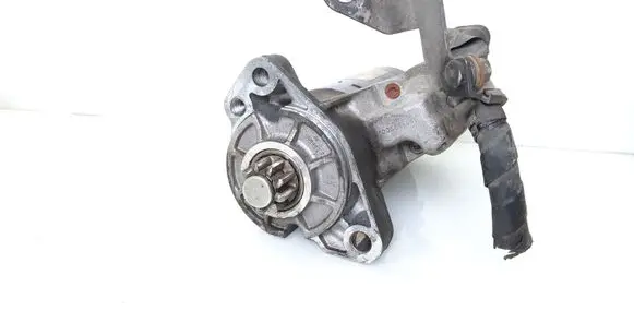 Audi Q7 4L Starter motor 001125609 1005831451