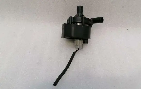 Tesla Model X Electric auxiliary coolant/water pump 103534800F