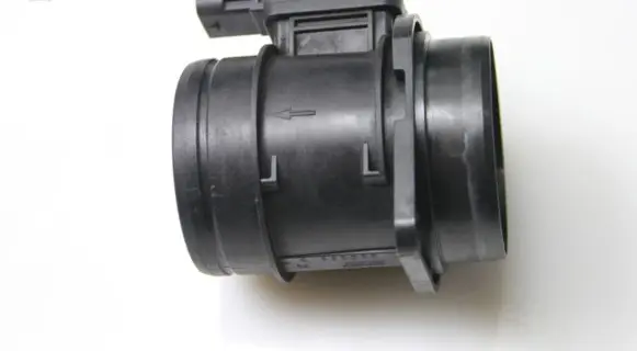 Volkswagen Golf VII Mass air flow meter 04L906461B