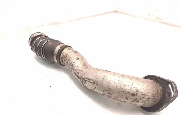 BMW 1 E81 E87 Intercooler hose/pipe 7795304 11884410 20192E