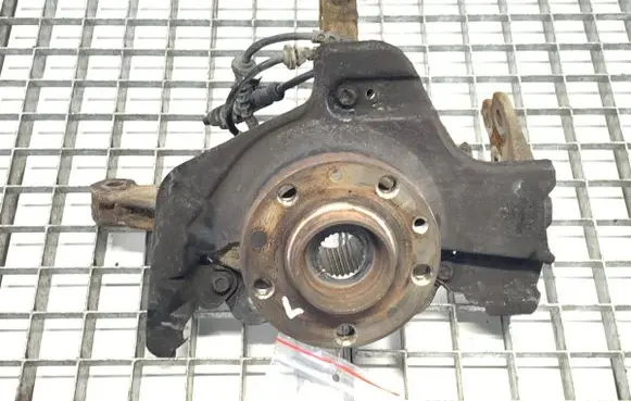 Fiat Tipo Front wheel hub spindle knuckle