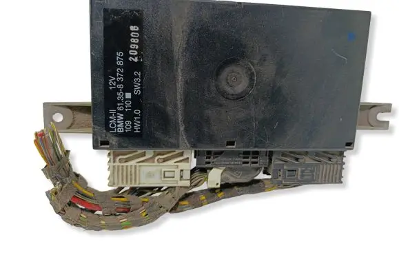 BMW 5 E39 Light module LCM 8372875