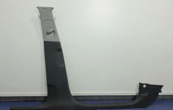Hyundai Tucson TL Other sill/pillar trim element 85823D7000