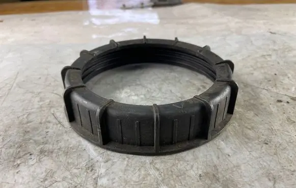 Ford Fiesta In tank fuel pump screw locking ring/nut 44740a