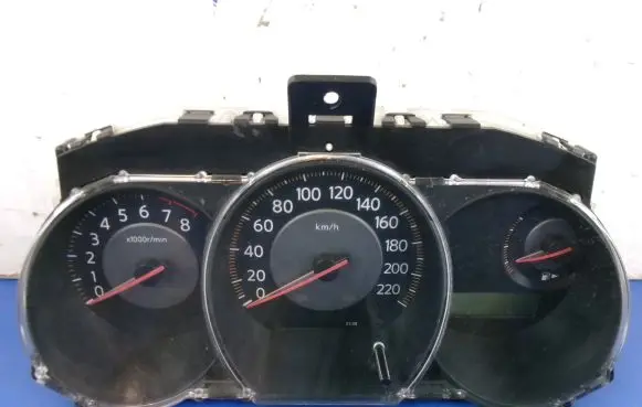 Nissan Tiida C11 Speedometer (instrument cluster) 24810EM00D