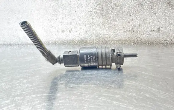 Opel Astra H Windscreen/windshield washer pump 13250357 3240117