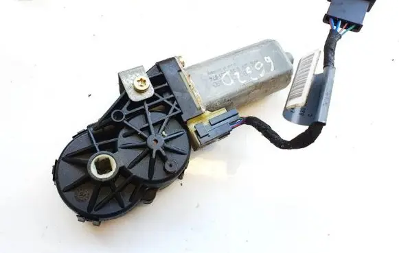 BMW 7 E65 E66 Seat adjustment motor 0390201974