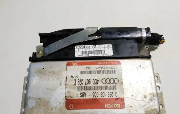 Audi A4 S4 B5 8D ABS control unit/module 4d0907379d 0265108005