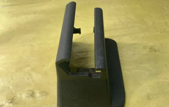 Mercedes-Benz B W245 Front door seat control surround trim A1699101220