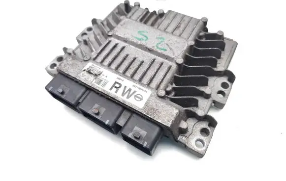 Nissan Qashqai Engine control unit/module 23710BR30A S180033108A
