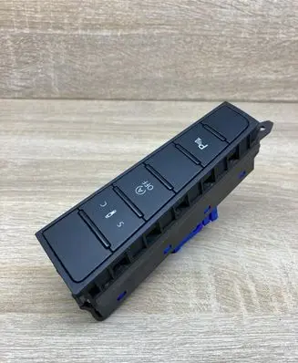 Volkswagen PASSAT B7 Parking (PDC) sensor switch 3AC927137AK