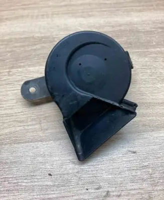 Audi A8 S8 D3 4E Horn signal 4E0951223B 25176