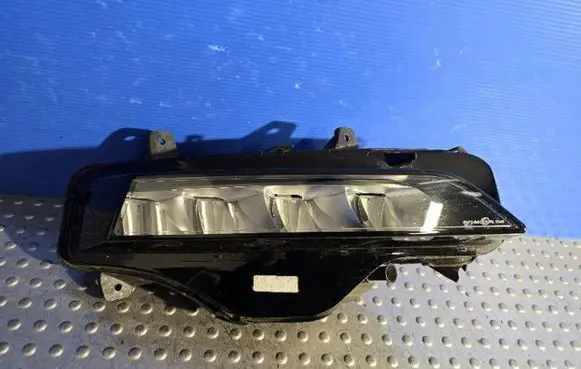 Skoda Octavia Mk4 Front fog light 5E3941700