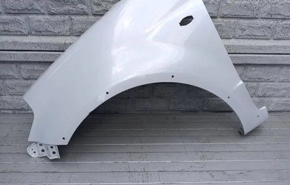 Fiat Sedici Fender