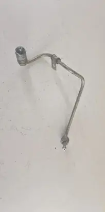 Mitsubishi L200 Fuel injector supply line/pipe 