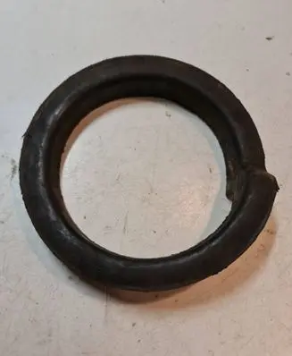 BMW 6 E24 Coil spring mount 1128522