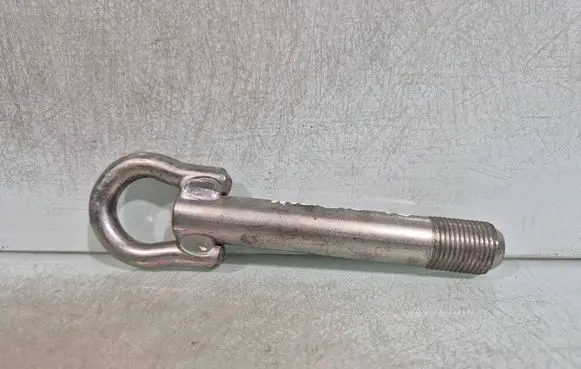 Toyota Avensis T270 Towing hook eye