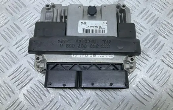 Audi A4 S4 B8 8K Engine control unit/module ECU 03L906018SK