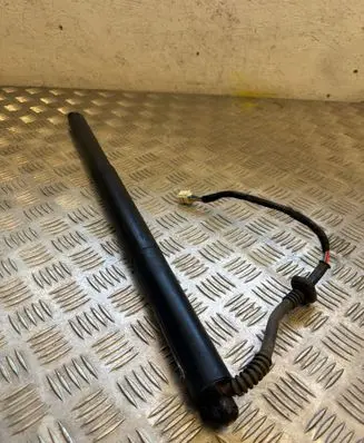 KIA EV6 Tailgate/trunk strut/damper 81831CV100