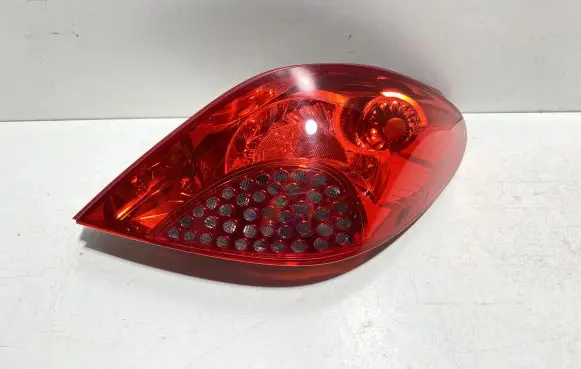Peugeot 207 Rear/tail lights 9680179080