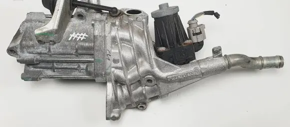 Jaguar XF X250 EGR valve cooler 9X2Q-9U438-DA