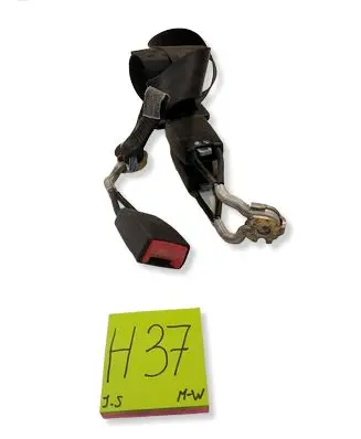 Audi A4 S4 B5 8D Rear seatbelt buckle 8D0857739
