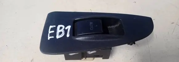 Toyota Avensis T250 Electric window control switch 7427205020